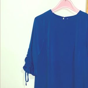 3/4 royal blue dress